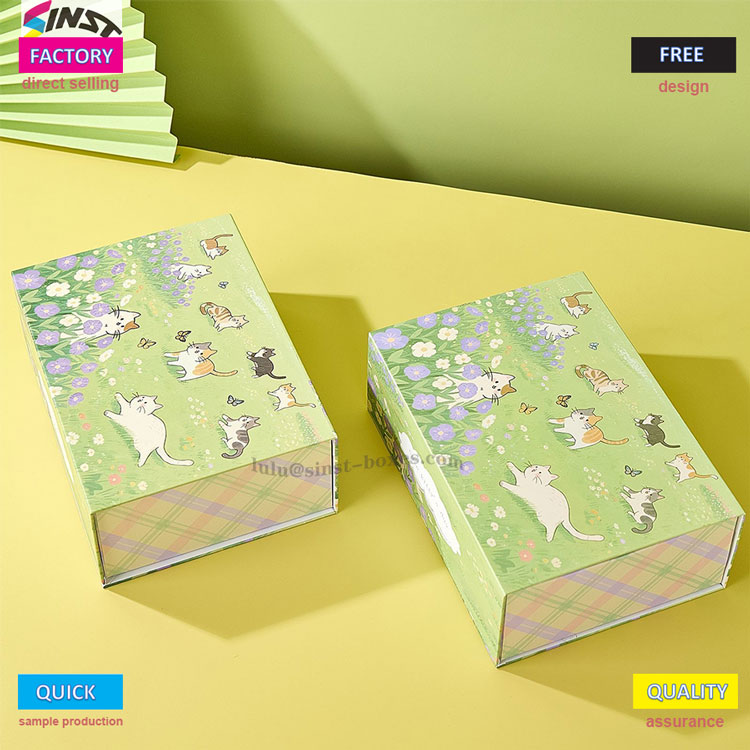 Kotak Hadiah Liontin Kucing Lucu